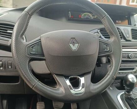 Черный Рено Гранд Сценик, объемом двигателя 1.6 л и пробегом 215 тыс. км за 10999 $, фото 63 на Automoto.ua
