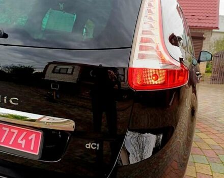 Чорний Рено Гранд Сценік, об'ємом двигуна 1.6 л та пробігом 199 тис. км за 11300 $, фото 28 на Automoto.ua