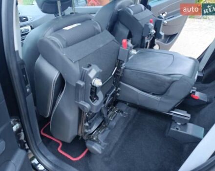 Черный Рено Гранд Сценик, объемом двигателя 1.6 л и пробегом 215 тыс. км за 10999 $, фото 95 на Automoto.ua