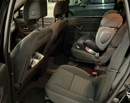 Черный Рено Гранд Сценик, объемом двигателя 1.5 л и пробегом 219 тыс. км за 11300 $, фото 6 на Automoto.ua