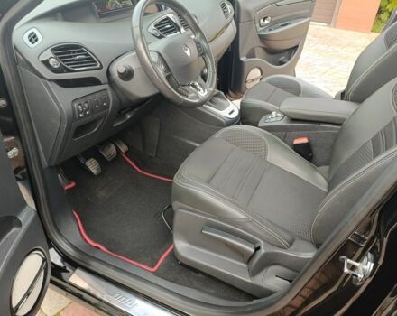 Черный Рено Гранд Сценик, объемом двигателя 1.6 л и пробегом 200 тыс. км за 268 $, фото 19 на Automoto.ua