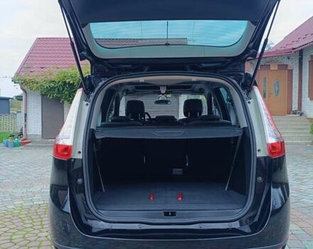 Черный Рено Гранд Сценик, объемом двигателя 1.6 л и пробегом 215 тыс. км за 10999 $, фото 92 на Automoto.ua