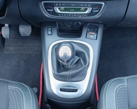 Черный Рено Гранд Сценик, объемом двигателя 1.6 л и пробегом 200 тыс. км за 268 $, фото 14 на Automoto.ua