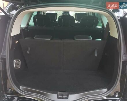 Черный Рено Гранд Сценик, объемом двигателя 1.6 л и пробегом 159 тыс. км за 16700 $, фото 70 на Automoto.ua