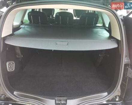 Черный Рено Гранд Сценик, объемом двигателя 1.6 л и пробегом 159 тыс. км за 16700 $, фото 71 на Automoto.ua