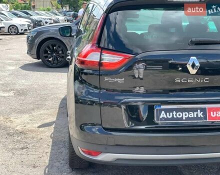 Черный Рено Гранд Сценик, объемом двигателя 1.7 л и пробегом 188 тыс. км за 12940 $, фото 12 на Automoto.ua