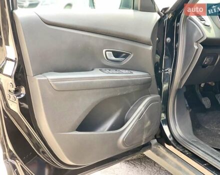 Черный Рено Гранд Сценик, объемом двигателя 1.7 л и пробегом 188 тыс. км за 12940 $, фото 19 на Automoto.ua