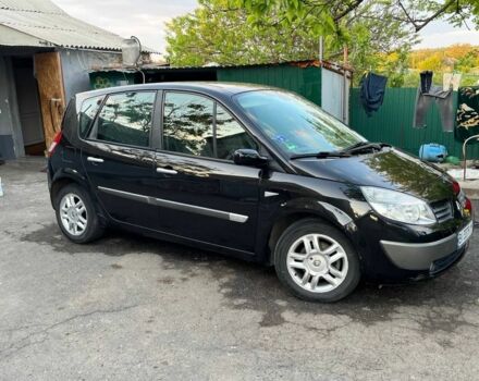 Черный Рено Гранд Сценик, объемом двигателя 1.6 л и пробегом 147 тыс. км за 6200 $, фото 7 на Automoto.ua