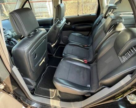 Черный Рено Гранд Сценик, объемом двигателя 1.6 л и пробегом 147 тыс. км за 6200 $, фото 4 на Automoto.ua