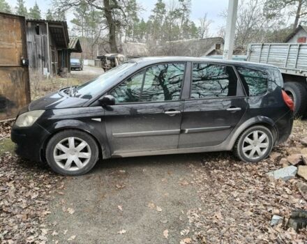 Черный Рено Гранд Сценик, объемом двигателя 1.9 л и пробегом 330 тыс. км за 2850 $, фото 3 на Automoto.ua