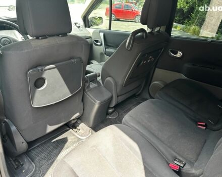 Чорний Рено Гранд Сценік, об'ємом двигуна 1.6 л та пробігом 308 тис. км за 6490 $, фото 16 на Automoto.ua