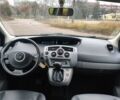 Черный Рено Гранд Сценик, объемом двигателя 2 л и пробегом 110 тыс. км за 7150 $, фото 18 на Automoto.ua