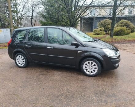 Черный Рено Гранд Сценик, объемом двигателя 2 л и пробегом 110 тыс. км за 7150 $, фото 5 на Automoto.ua