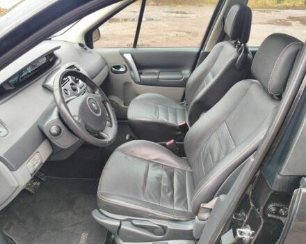 Черный Рено Гранд Сценик, объемом двигателя 2 л и пробегом 110 тыс. км за 7150 $, фото 20 на Automoto.ua