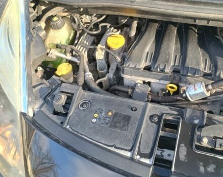 Черный Рено Гранд Сценик, объемом двигателя 2 л и пробегом 257 тыс. км за 8300 $, фото 3 на Automoto.ua