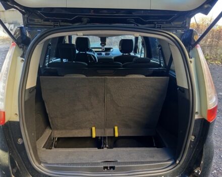 Черный Рено Гранд Сценик, объемом двигателя 1.5 л и пробегом 200 тыс. км за 7400 $, фото 3 на Automoto.ua