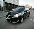 Чорний Рено Гранд Сценік, об'ємом двигуна 1.6 л та пробігом 280 тис. км за 9200 $, фото 1 на Automoto.ua