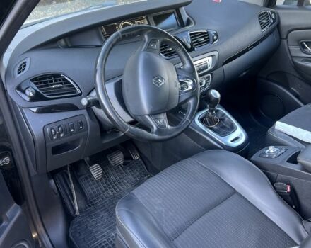 Черный Рено Гранд Сценик, объемом двигателя 1.6 л и пробегом 239 тыс. км за 8500 $, фото 9 на Automoto.ua