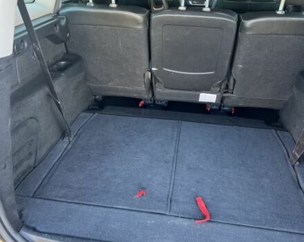 Черный Рено Гранд Сценик, объемом двигателя 1.6 л и пробегом 239 тыс. км за 8500 $, фото 7 на Automoto.ua