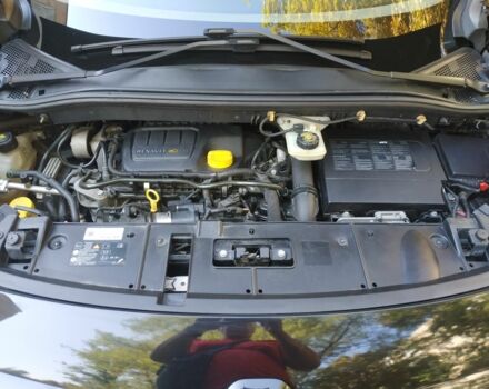 Чорний Рено Гранд Сценік, об'ємом двигуна 1.6 л та пробігом 273 тис. км за 9565 $, фото 4 на Automoto.ua