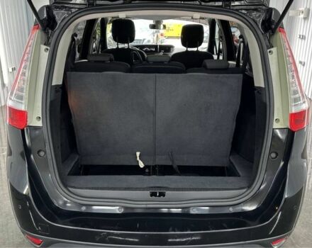 Черный Рено Гранд Сценик, объемом двигателя 1.6 л и пробегом 222 тыс. км за 8500 $, фото 10 на Automoto.ua