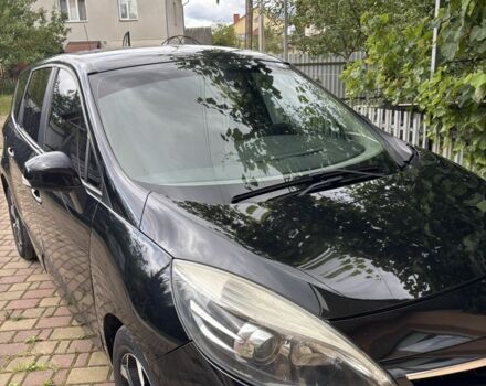 Черный Рено Гранд Сценик, объемом двигателя 1.6 л и пробегом 222 тыс. км за 8500 $, фото 1 на Automoto.ua