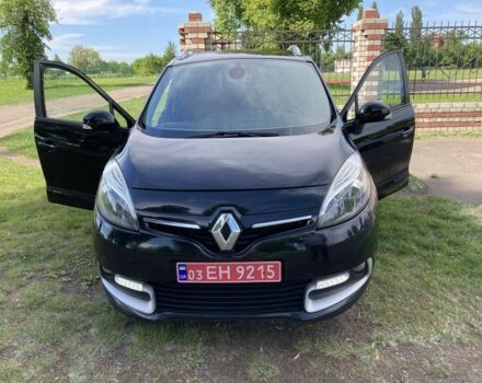 Чорний Рено Гранд Сценік, об'ємом двигуна 1 л та пробігом 215 тис. км за 8800 $, фото 1 на Automoto.ua