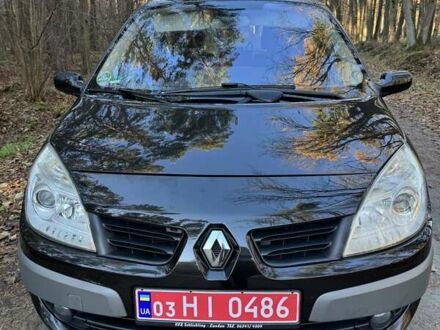 Черный Рено Гранд Сценик, объемом двигателя 2 л и пробегом 210 тыс. км за 5500 $, фото 1 на Automoto.ua