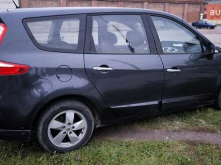 Чорний Рено Гранд Сценік, об'ємом двигуна 0 л та пробігом 217 тис. км за 6499 $, фото 1 на Automoto.ua