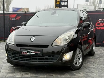 Чорний Рено Гранд Сценік, об'ємом двигуна 1.4 л та пробігом 270 тис. км за 7300 $, фото 1 на Automoto.ua