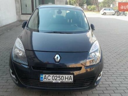 Черный Рено Гранд Сценик, объемом двигателя 2 л и пробегом 400 тыс. км за 5678 $, фото 1 на Automoto.ua