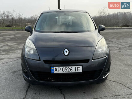 Черный Рено Гранд Сценик, объемом двигателя 1.6 л и пробегом 321 тыс. км за 6500 $, фото 1 на Automoto.ua