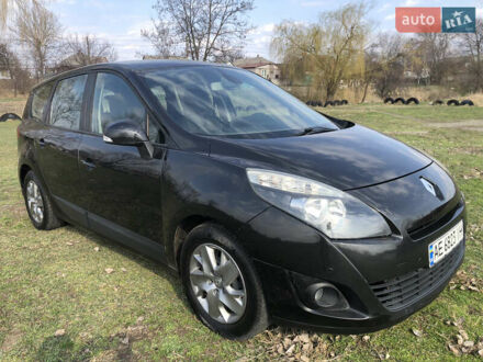 Рено Гранд Сценік 2010 у Дніпро (Дніпропетровську) на Automoto.ua Чорний Рено Гранд Сценік, об'ємом двигуна 1.5 л та пробігом 230 тис. км за 6800 $, фото 1 на Automoto.ua