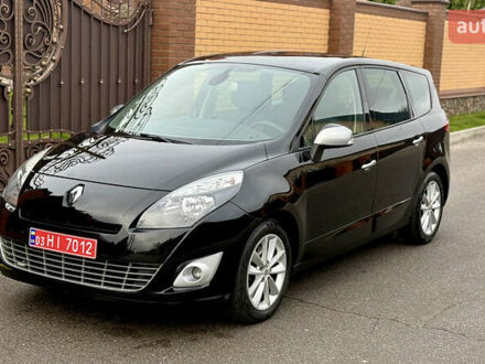 Черный Рено Гранд Сценик, объемом двигателя 1.4 л и пробегом 218 тыс. км за 7200 $, фото 1 на Automoto.ua