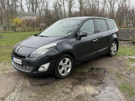 Черный Рено Гранд Сценик, объемом двигателя 1.46 л и пробегом 318 тыс. км за 6550 $, фото 1 на Automoto.ua