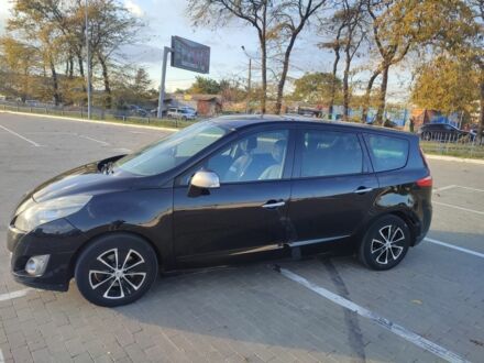 Черный Рено Гранд Сценик, объемом двигателя 1.5 л и пробегом 233 тыс. км за 5999 $, фото 1 на Automoto.ua