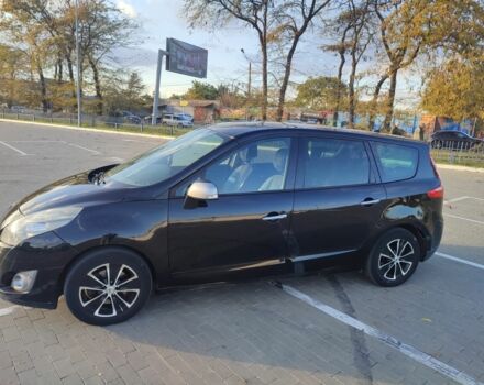 Черный Рено Гранд Сценик, объемом двигателя 1.5 л и пробегом 233 тыс. км за 5999 $, фото 1 на Automoto.ua