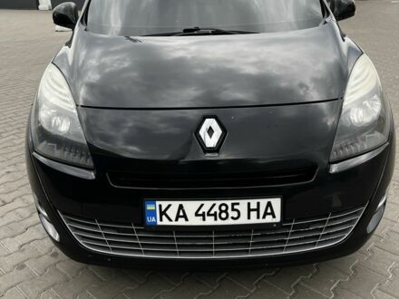 Рено Гранд Сценик 2010 в Киеве на Automoto.ua Черный Рено Гранд Сценик, объемом двигателя 1.4 л и пробегом 170 тыс. км за 7500 $, фото 1 на Automoto.ua