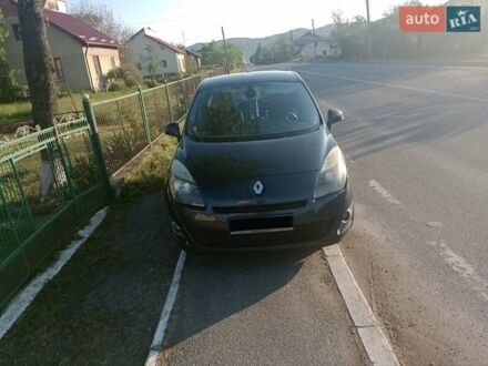 Рено Гранд Сценик 2011 в Сколе на Automoto.ua Черный Рено Гранд Сценик, объемом двигателя 1.87 л и пробегом 251 тыс. км за 7200 $, фото 1 на Automoto.ua