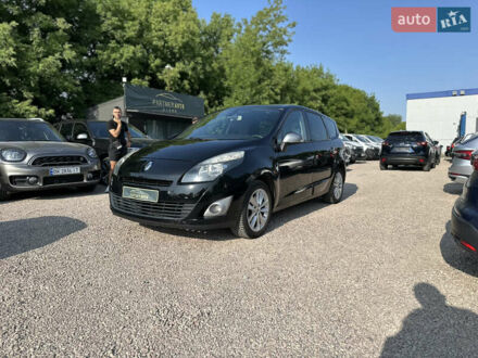 Черный Рено Гранд Сценик, объемом двигателя 1.6 л и пробегом 198 тыс. км за 7500 $, фото 1 на Automoto.ua