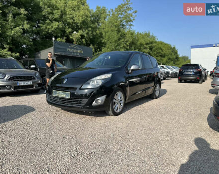 Чорний Рено Гранд Сценік, об'ємом двигуна 1.6 л та пробігом 198 тис. км за 7500 $, фото 1 на Automoto.ua