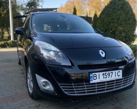 Чорний Рено Гранд Сценік, об'ємом двигуна 1.4 л та пробігом 210 тис. км за 6500 $, фото 1 на Automoto.ua