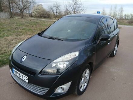Рено Гранд Сценик 2011 в Коростене на Automoto.ua Черный Рено Гранд Сценик, объемом двигателя 1.5 л и пробегом 230 тыс. км за 8500 $, фото 1 на Automoto.ua