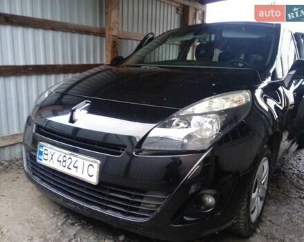 Черный Рено Гранд Сценик, объемом двигателя 1.5 л и пробегом 289 тыс. км за 6900 $, фото 1 на Automoto.ua