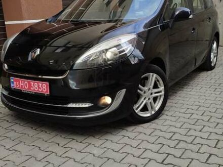 Рено Гранд Сценік 2012 у Хмельницькому на Automoto.ua Чорний Рено Гранд Сценік, об'ємом двигуна 1.5 л та пробігом 273 тис. км за 8400 $, фото 1 на Automoto.ua