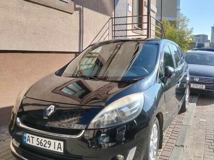 Рено Гранд Сценик 2012 в Ивано-Франковске на Automoto.ua Черный Рено Гранд Сценик, объемом двигателя 1.6 л и пробегом 236 тыс. км за 8200 $, фото 1 на Automoto.ua