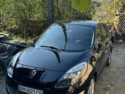 Рено Гранд Сценик 2012 в Житомире на Automoto.ua Черный Рено Гранд Сценик, объемом двигателя 1.6 л и пробегом 250 тыс. км за 8900 $, фото 1 на Automoto.ua