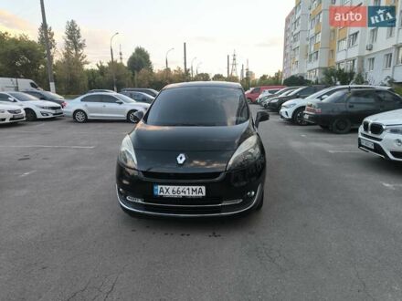 Чорний Рено Гранд Сценік, об'ємом двигуна 1.6 л та пробігом 270 тис. км за 9999 $, фото 1 на Automoto.ua