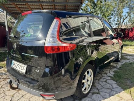 Чорний Рено Гранд Сценік, об'ємом двигуна 1.5 л та пробігом 250 тис. км за 7950 $, фото 1 на Automoto.ua