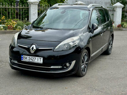 Черный Рено Гранд Сценик, объемом двигателя 1.6 л и пробегом 159 тыс. км за 10000 $, фото 1 на Automoto.ua